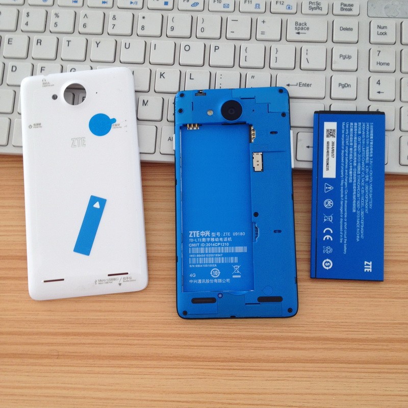ZTE V5 Red Bull 2GB 8GB 3G Smartphone Snapdragon MSM8226 Quad Core 13.0MP Android 4.2 WCDMA Version  -To2c.com