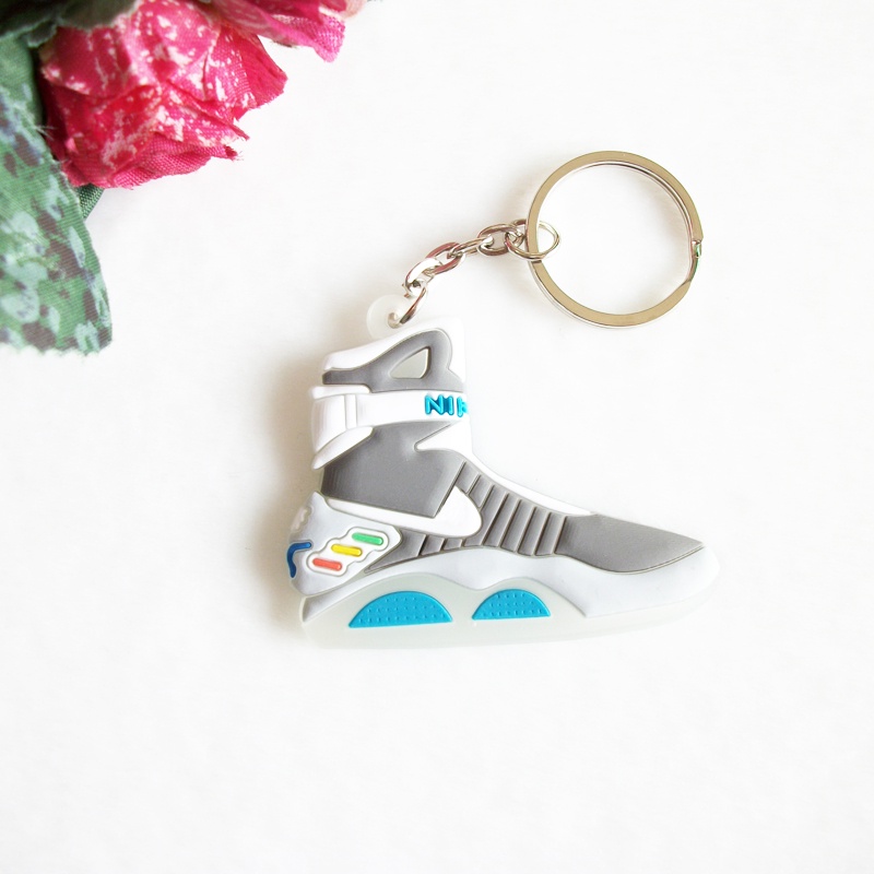 Back To The Future II Glow In The Dark Air Mag Key Chain For Woman Sneaker Keychain Key Chain Key Ring Key Holder