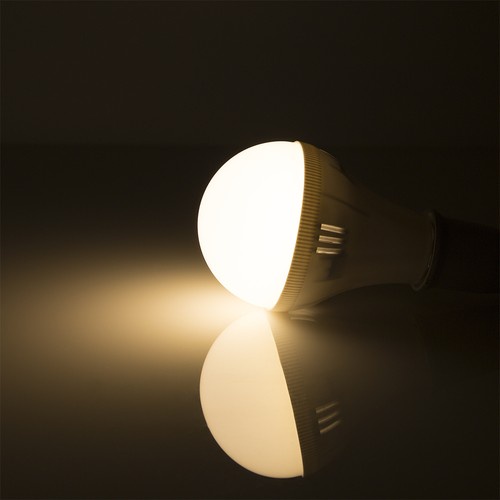 E27 Energy Saving LED Bulb Light Lamp 3W 5W 7W 9W 12W Cool / Warm White AC 220V