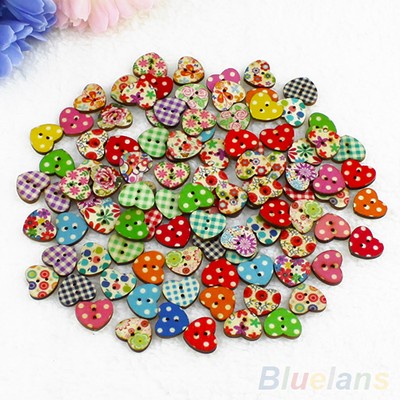 100 Multicolor Heart Shape 2 Holes Wood Sewing Buttons Scrapbooking Knopf Bouton
