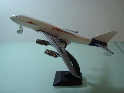 Airplane Model AIRBUS PLANEAIR BEST SELLING 326 VINTAGE RARE FORM! BLUE PLASTIC!