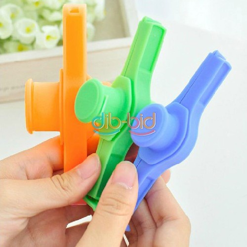 Fashion Creative Home Plastic Sealing Bag Discharge Nozzle Food Tube Sealed Clip