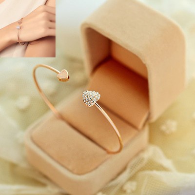 Women Girl Simple Style Gold Tone Rhinestone Love Heart Bangle Cuff Bracelet