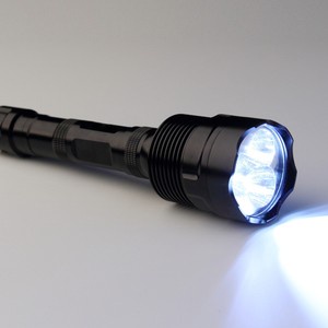 3800LM 3x CREE XM-L T6 LED Flashlight Outdoor Light Torch 5 Mode T7