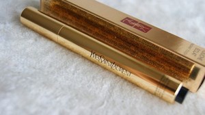 YSL TOUCHE ECLAT HIGHLIGHTER/CONCEALER PEN shade no 2