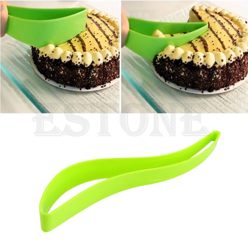 Free Shipping 1pcs Plastic Useful Party Kitchen Tool Cake Bread Pie Server Gadget Slicer Sheet Cutter New