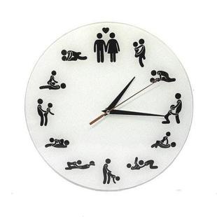 Sex German Black Forest cuckoo clock wall clock creative nature