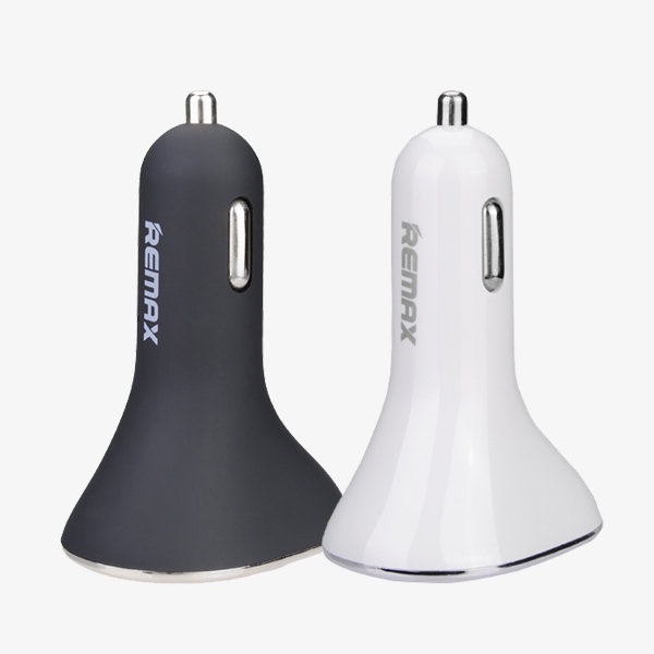 Original REMAX 6.3A 3 USB Port Car Charger Adapter For Cellphone Tablet PC