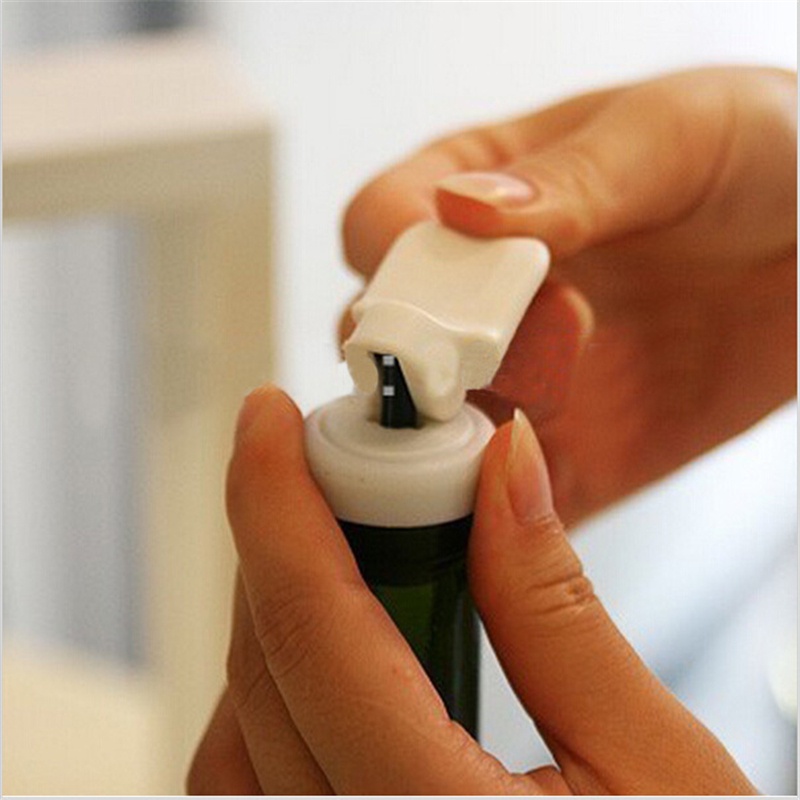 1Pcs Red Wine Champagne Bottle Preserver Stopper Vacuum Sealed Saver Free Shipping