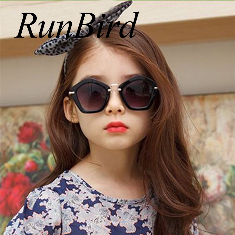 2017 Fashion Kids Arrow Sunglasses Child Boys Girls Sun Glasses UV400 Sun Shade Eyeglasses Sunglass Brand Lunette De Soleil R545