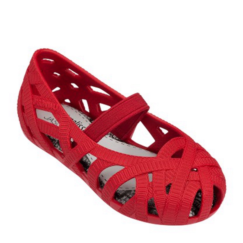 2017 NEW Girls Sandals Soft Leather PVC Girl Shoes Flat with Porous Breathable Kids Sandals Elastic Band Childrens Shoes