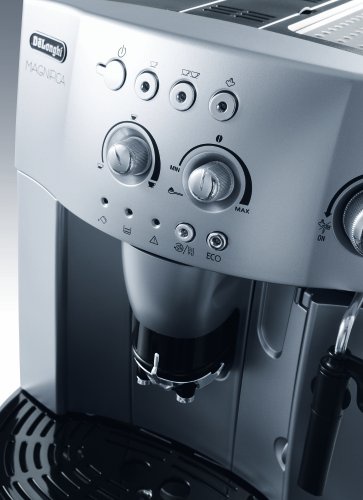 De'Longhi Magnifica Bean to Cup Espresso/Cappuccino Coffee Machine ESAM4200 - Silver