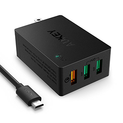 Quick Charge 2.0 AUKEY 3-Port USB Wall Charger