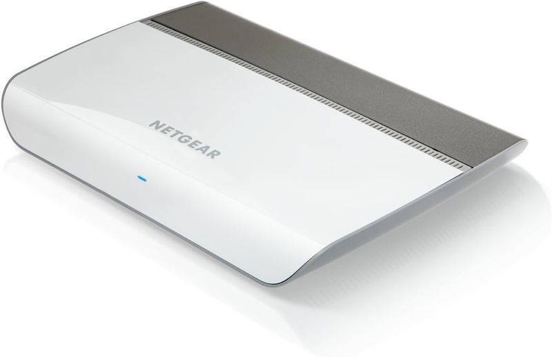 Amazon.com: NETGEAR 8-Port Gigabit Ethernet Unmanaged Switch (GS908) - Desktop Housing with Integrated Ethernet Cable Management, and Fanless Design for Quiet Operation: Computers & Accessories