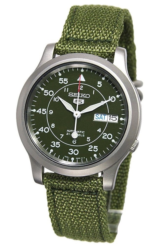Amazon.com: Seiko Men's SNK805 Seiko 5 Automatic Stainless Steel Watch with Green Canvas: Seiko: Gateway
