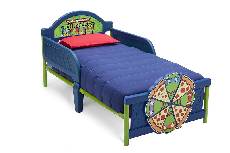 Amazon.com : Delta Children 3D-Footboard Toddler Bed, Nickelodeon Ninja Turtles : Baby