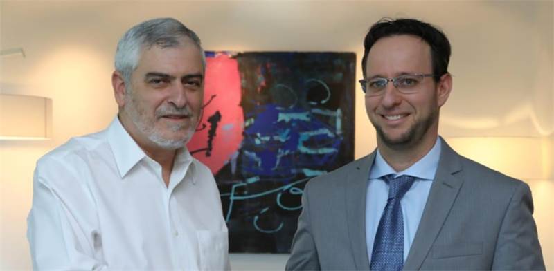 בנק הפועלים ואמזון מכריזים על שיתוף פעולה - גלובס
