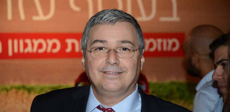 איך הפועלים צפוי לחבור לפעילות של אמזון בישראל? - גלובס