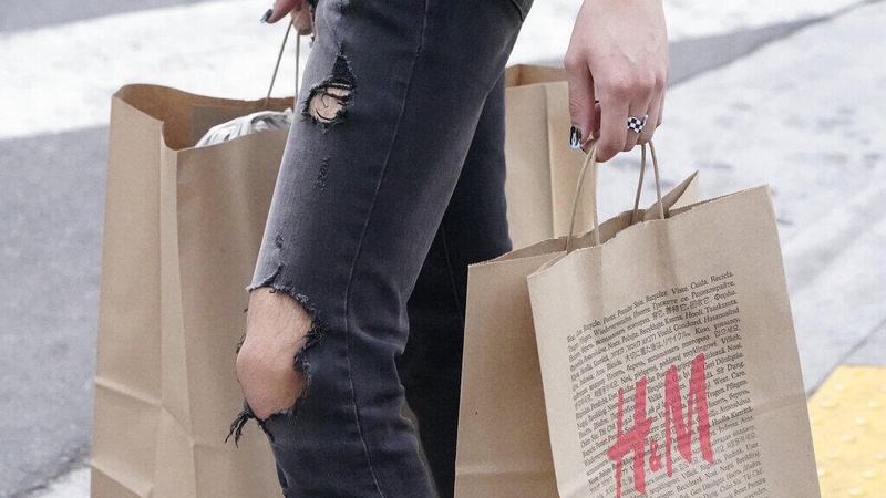 האתר של H&M פותח חזית מול אסוס ואמזון | כלכליסט