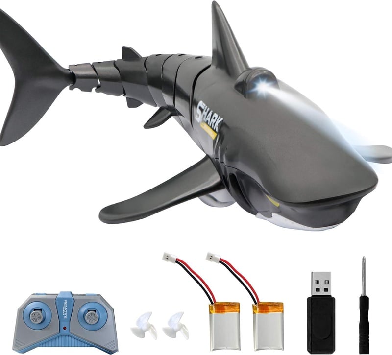 Amazon.com: 2.4G Remote Control Shark Toy 1:18 Scale High Simulation Shark Shark for Swimming Pool Bathroom Great Gift RC Boat Toys for 5+ Year Old Boys and Girls : Toys & Games