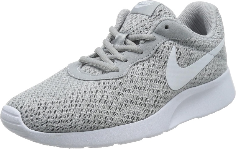 nike men's tanjun sneakers