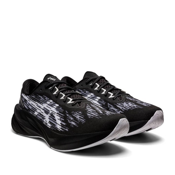Asics Novablast 3 Men Black White אסיקס נובה בלאסט 3 גבר - Original's